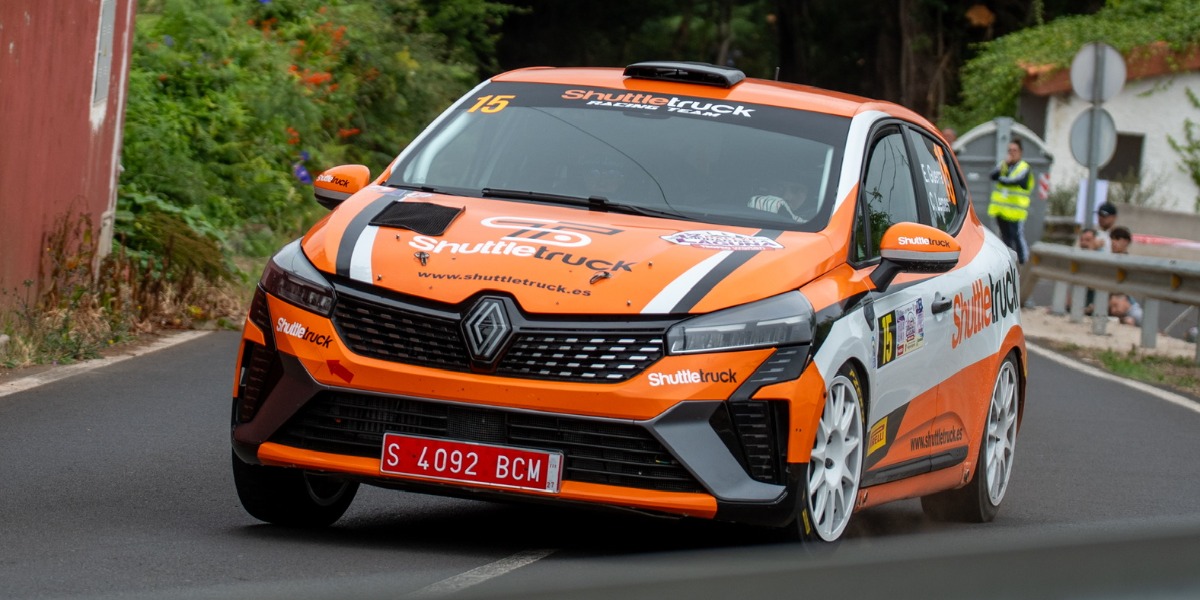 Erik Guerra y Claudia Lemes (Renault Clio Rally4)