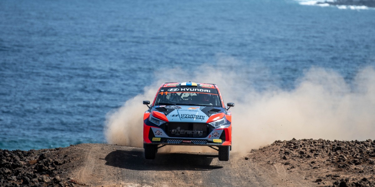 Gustavo Sosa y Mayte Gutiérrez (Hyundai i20N Rally2) - Foto: Bernardo Cazorla