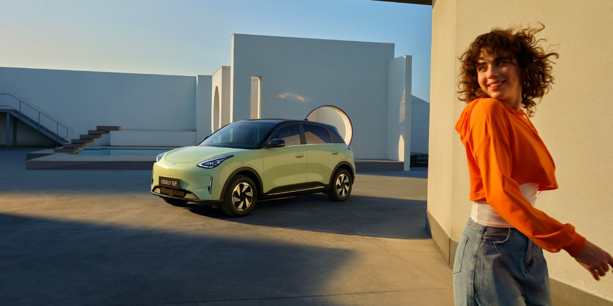Geely E2