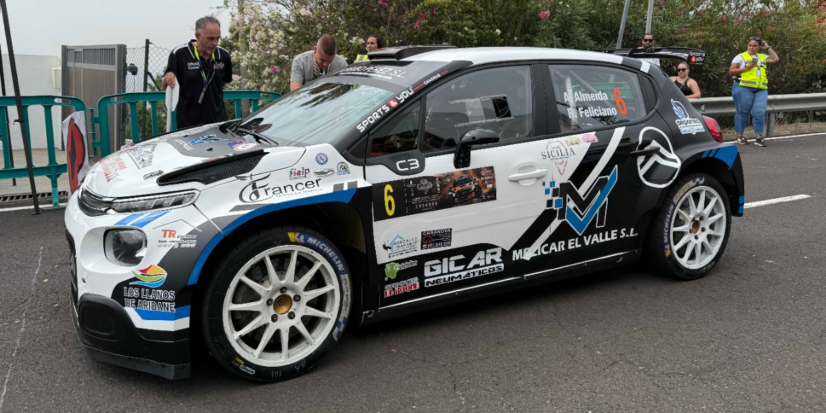 Ayoze Almeida y Rubén Feliciano (Citroën C3)
