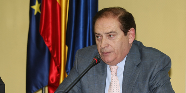 Carlos Gracia presenta su propuesta a la reelección