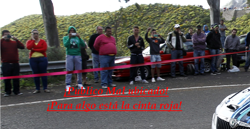 Detrás de la cinta roja no se puede ubicar
