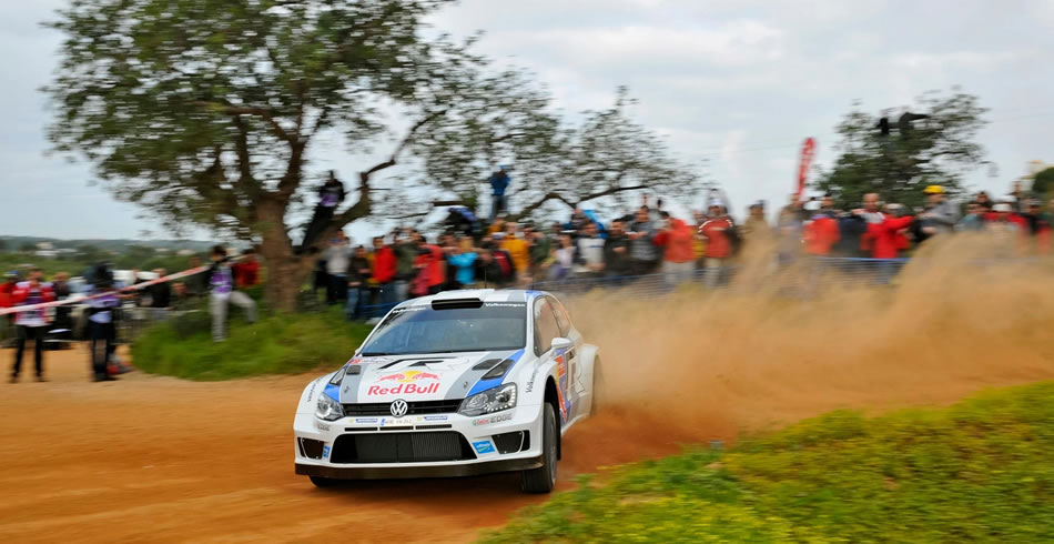 Sebastien Ogier sigue líder del Rally de Portugal