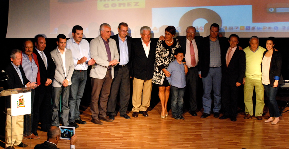 Momento de la foto de familia