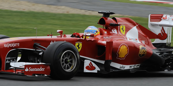 Fernando Alonso termina tercero en Silverstone Fernando Alonso termina tercero en Silverstone