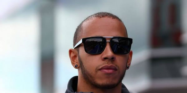 Lewis Hamilton saldrá desde la pole seguido por los dos Red Bull Lewis Hamilton saldrá desde la pole seguido por los dos Red Bull
