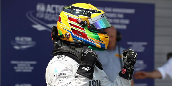 Lewis Hamilton gana el Gran Premio de Hungría 2013