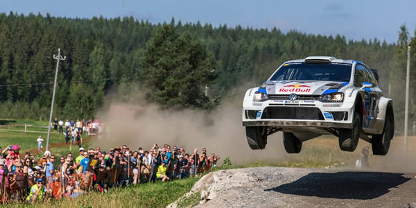 Sebastien Ogier vence en el Rally de Finlandia WRC 2013 Sebastien Ogier vence en el Rally de Finlandia WRC 2013