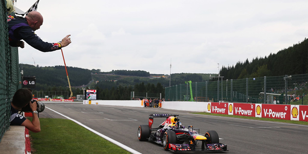 Vettel consigue su cuarto título de la Fórmula 1 Vettel consigue su cuarto título de la Fórmula 1