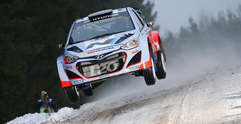 Hyundai sigue con problemas