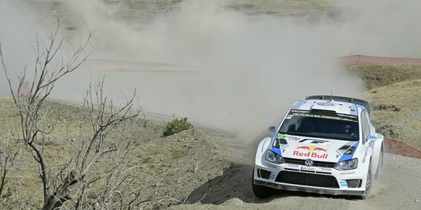 Ogier gana en México y es el nuevo líder del WRC Ogier gana en México y es el nuevo líder del WRC