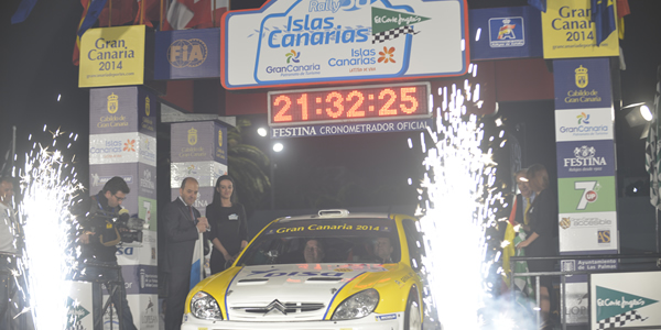 Juha Kankkunen en la ceremonia de salida Juha Kankkunen en la ceremonia de salida