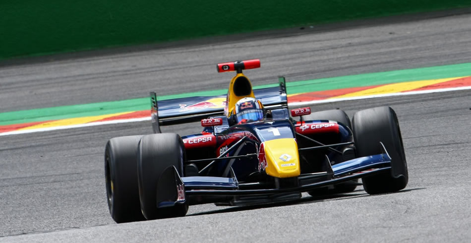 Victoria de Sainz en el mítico Circuito de Spa