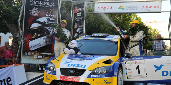Copi Capdevila y David Rivero en el podium