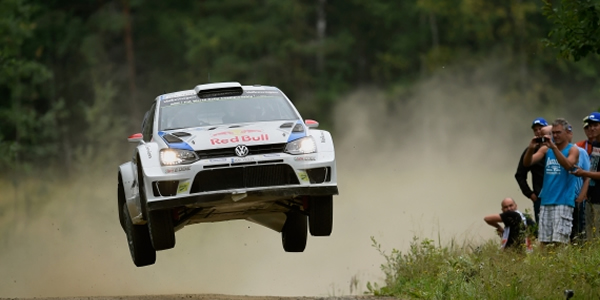 Jari-Matti Latvala gana en Rally de Finlandia 2014