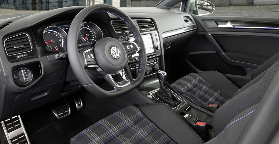 Nuevo Golf GTE. Cambia las reglas de la velocidad