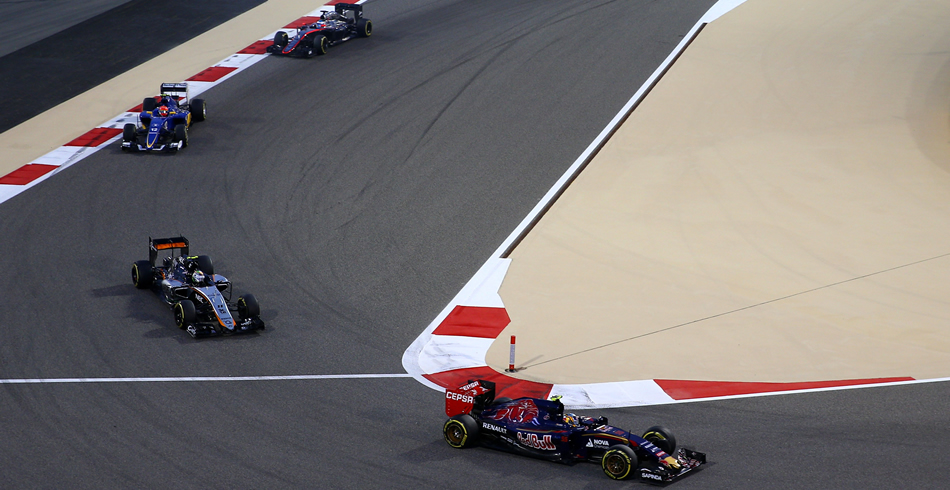 Carlos Sainz en primer término