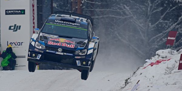 Ogier, a por la cuarta victoria en Suecia