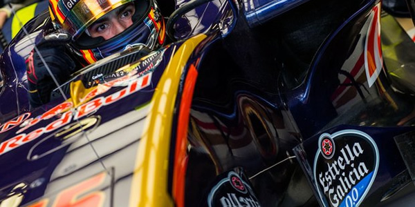 Sainz con su nuevo patrocinador, Estrella Galicia
