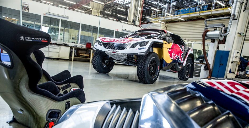 Carlos Sainz buscará la victoria en el Dakar 2017