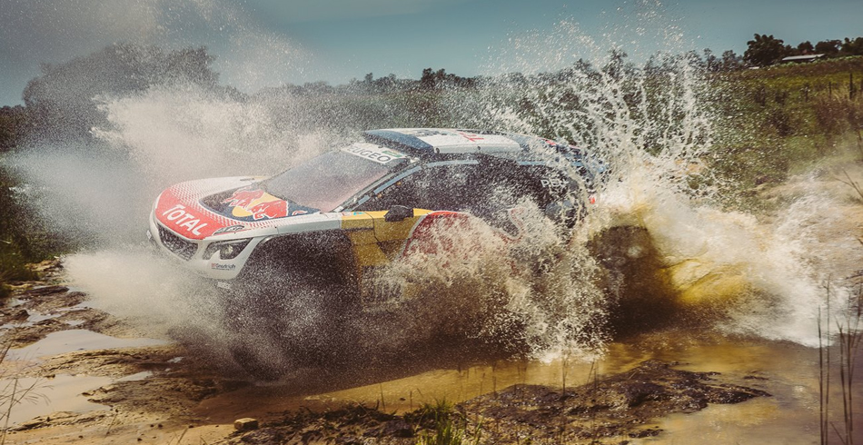 Carlos Sainz y Lucas Cruz (Peugeot)