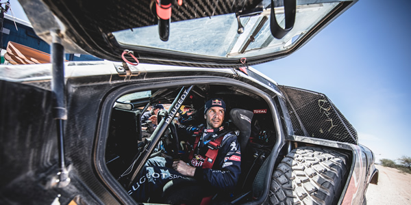 Stéphane Peterhansel gana su 13º Dakar