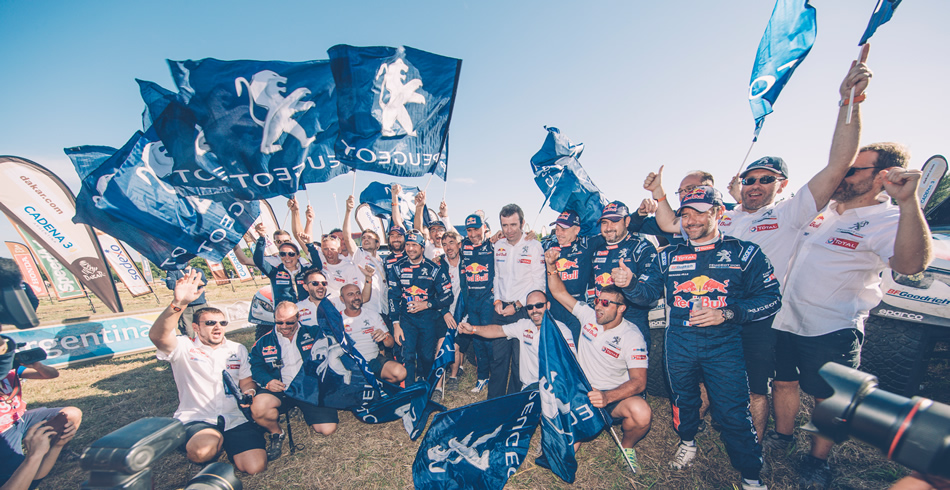 Triplete Peugeot en el Dakar 2017