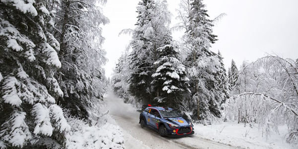 Thierry Neuville domina el Rally de Suecia