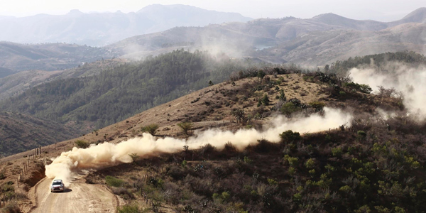 Meeke y Citroen aguantan en México