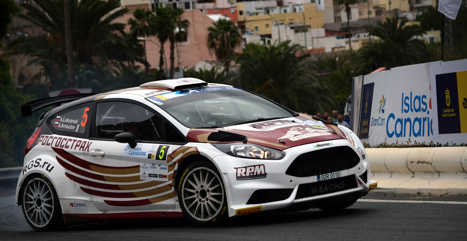 Lukyanuk manda en el Rally Islas Canarias 2017