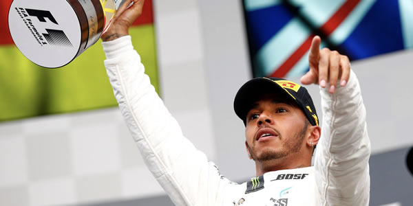 Victoria de Hamilton en el Gran Premio de Italia 2017 Victoria de Hamilton en el Gran Premio de Italia 2017