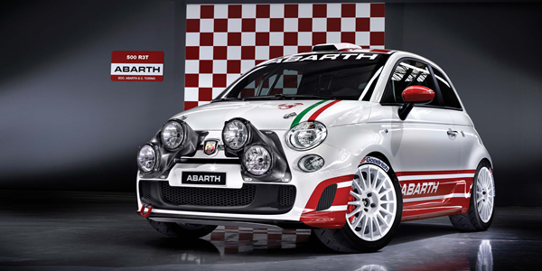 Jonathan Nuez, con un Abarth 500 R3T Jonathan Nuez, con un Abarth 500 R3T