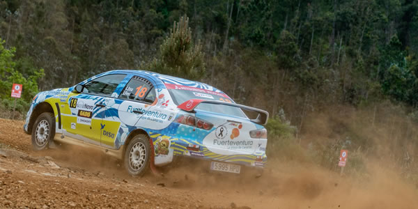 Gustavo Sosa y Víctor Pérez en el Rally Terra da Auga. Foto: Carlos Martín