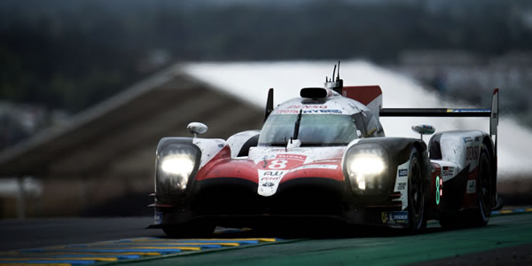 Fernando Alonso se corona en las 24 Horas de Le Mans