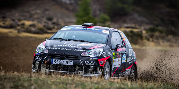 Emma Falcón y Eduardo González en Chipre. Foto: FIA ERC