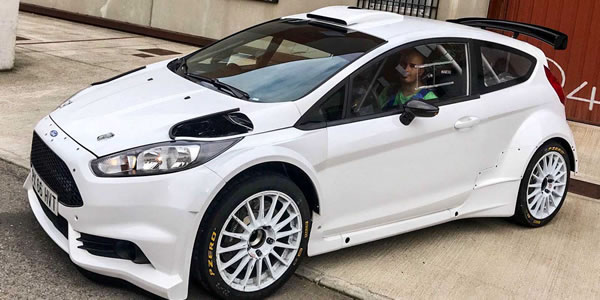 ProRacing Competición estrena su nuevo Ford Fiesta R5