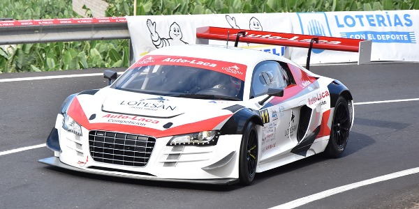 Audi R8 LMS pilotado por Luis Monzón