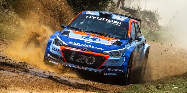 Yeray Lemes y Ariday Bonilla en Astorga