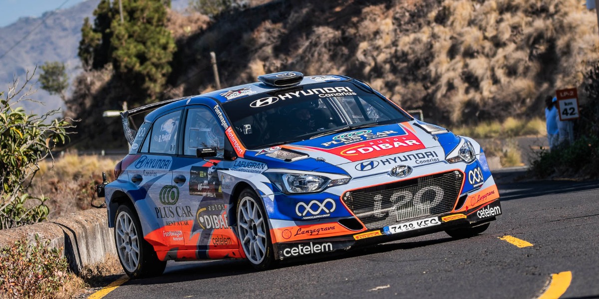 Yeray Lemes y Rogelio Peñate. Foto: Fuertwagen Motorsport
