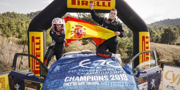 Efrén Llarena y Sara Fernández