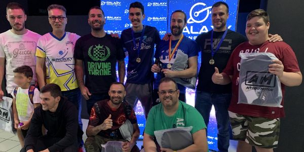 Foto final de los participantes