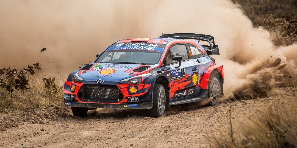 Dani Sordo y Carlos del Barrio Dani Sordo y Carlos del Barrio