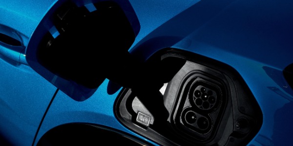 Guía Peugeot del coche electrificado