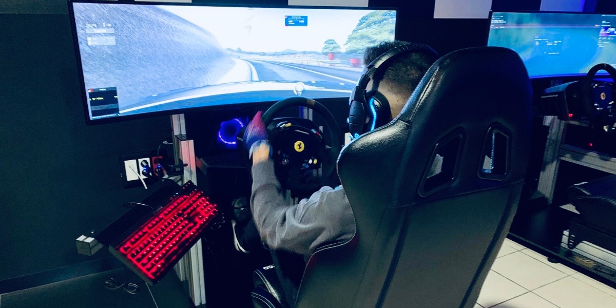 Simulador Assetto Corsa durante el evento