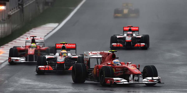 Alonso, Hamilton y Massa, podium del GP de Corea 2010