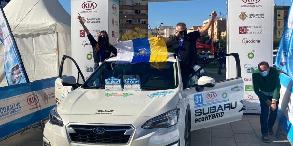 Javier Robledano y Raquel Sánchez, campeones en Híbridos del CEEA
