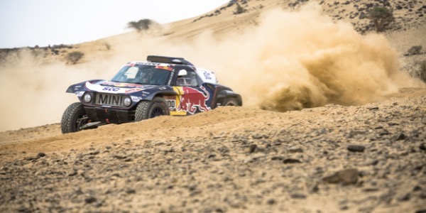 Carlos Sainz y Lucas Cruz