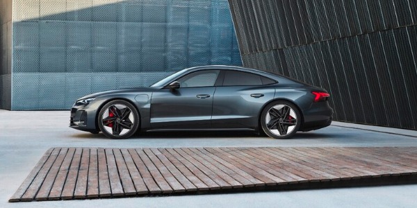 Audi e-tron GT