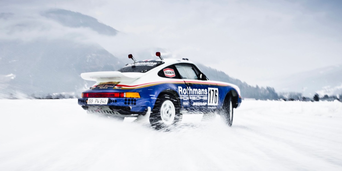 Porsche 953