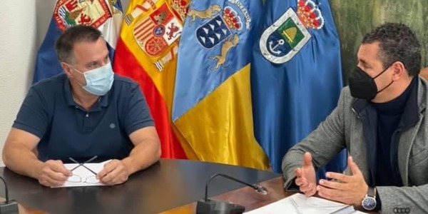 Poli Delgado junto a Andrés Martínez